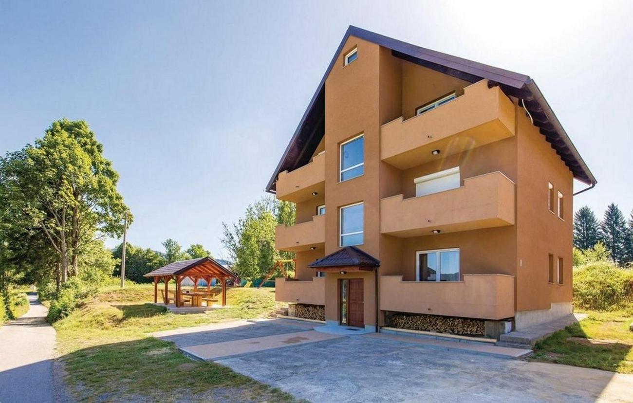 Apartments For Families With Children Jasenak, Karlovac - 17501 Dış mekan fotoğraf